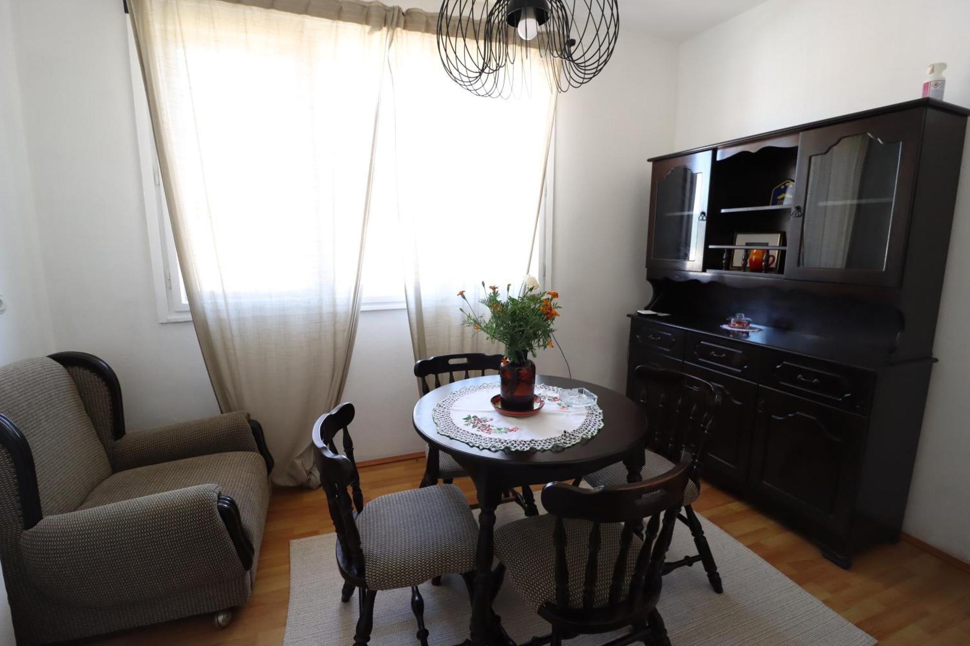 Faris Apartment โดนยี มิลาโนวัซ ภายนอก รูปภาพ