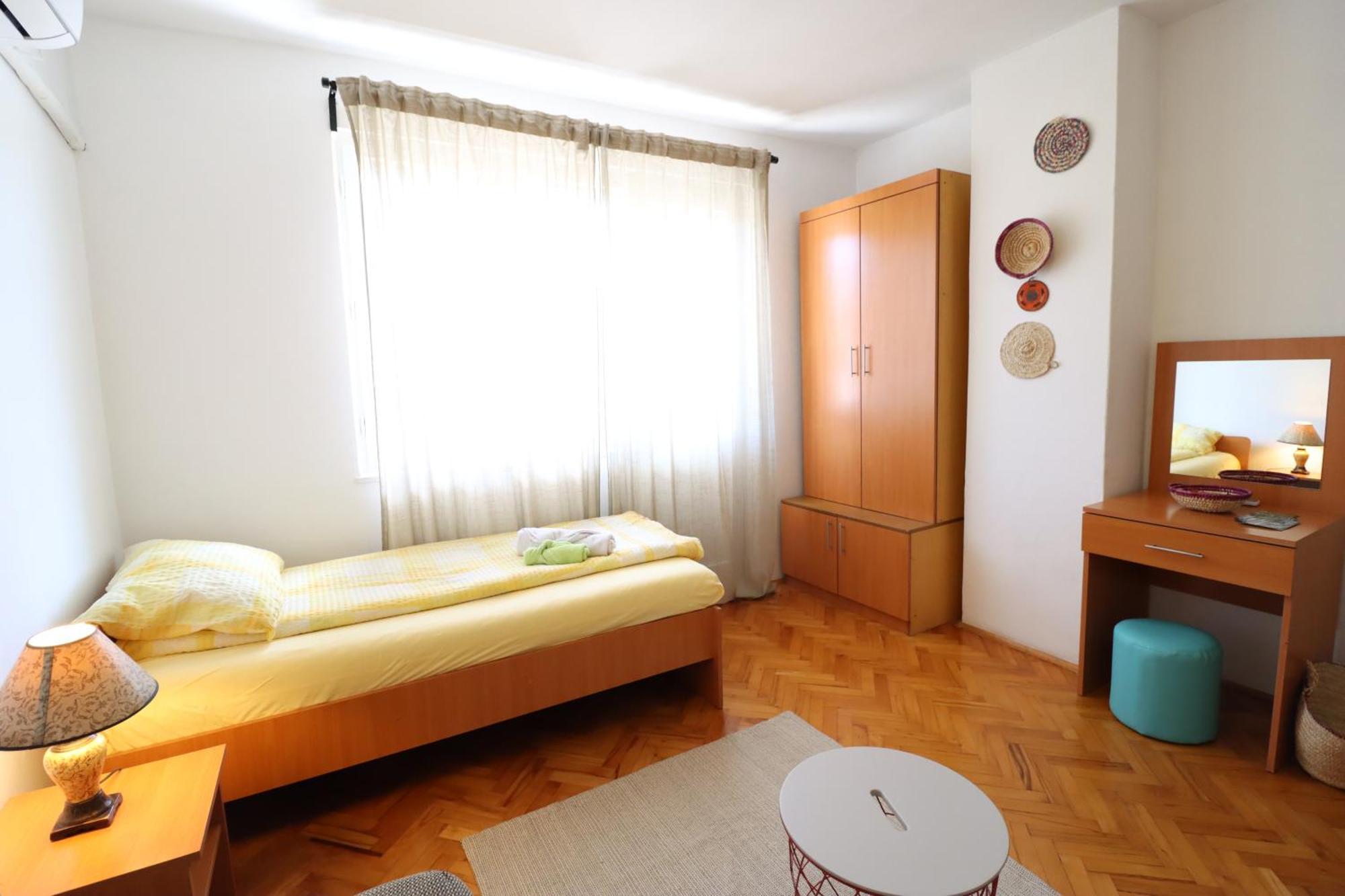 Faris Apartment โดนยี มิลาโนวัซ ภายนอก รูปภาพ