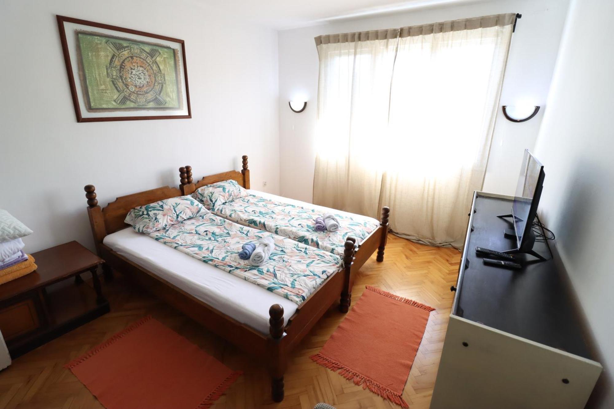 Faris Apartment โดนยี มิลาโนวัซ ภายนอก รูปภาพ