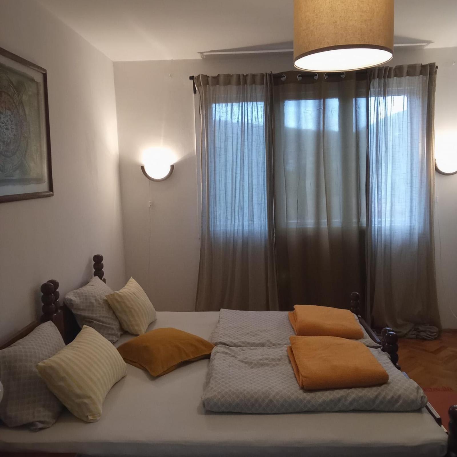 Faris Apartment โดนยี มิลาโนวัซ ภายนอก รูปภาพ